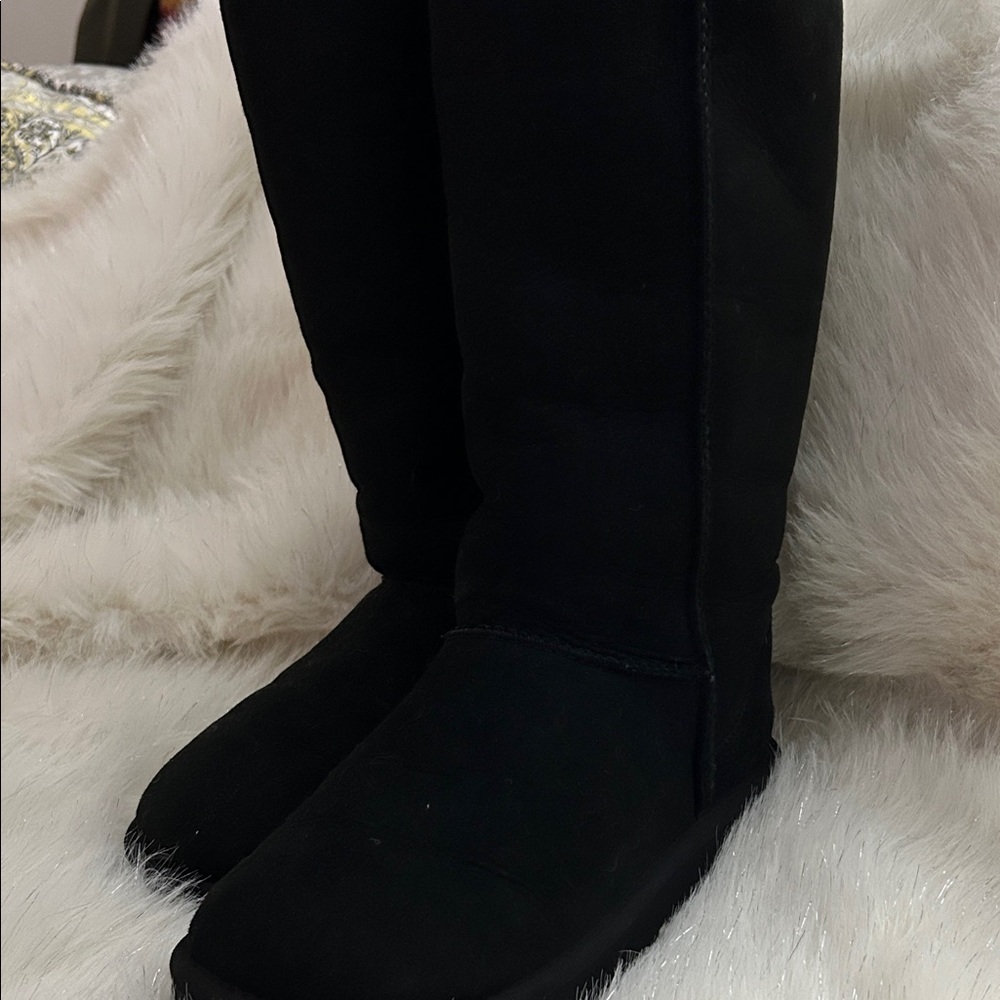 UGG Classic Black Boots - Picture 2 of 3